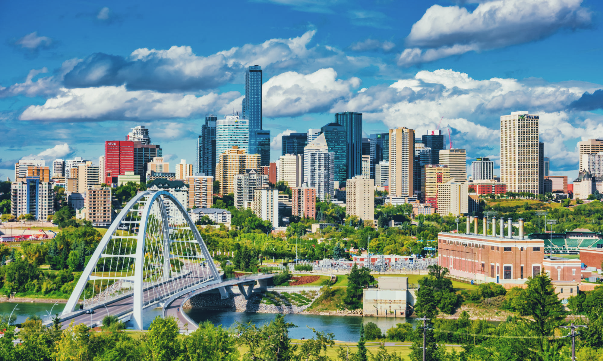 1downtown-edmonton-alberta-canada-skyline-2154991354-2